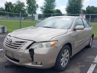 2009 Toyota Camry LE z VIN 4T1BK46KX9U089242, wystawiony jako IAAI lot #42448998 z przebiegiem 252 787 mil mil oraz . Historia ofert i sprzedaży dostępna na DreamBid. Obrazek 6.