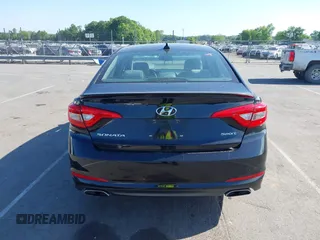 2015 Hyundai Sonata Limited z VIN 5NPE34AF1FH052496, wystawiony jako IAAI lot #42183861 z przebiegiem 147 299 mil mil oraz . Historia ofert i sprzedaży dostępna na DreamBid. Obrazek 16.