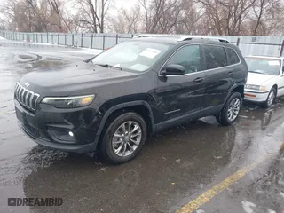 2019 Jeep Cherokee Latitude Plus with VIN 1C4PJMLB7KD436789, listed as a IAAI auction lot 41629989 with 67,245 mi miles. Bid and sale history available at carsss.com. Image 17.