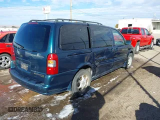 2001 Oldsmobile Silhouette Premiere Edition z VIN 1GHDX13E81D179354, wystawiony jako IAAI lot #41209988 z przebiegiem 250 361 mil mil oraz . Historia ofert i sprzedaży dostępna na DreamBid. Obrazek 4.