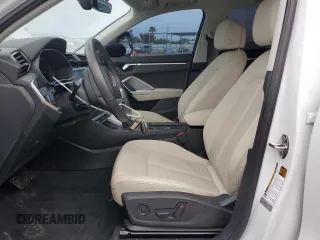 2020 Audi Q3 S line Premium Plus с VIN WA1EECF38L1103850, выставлен на аукционе Copart как лот 50740425 с пробегом 39 327 миль миль и Списание • Salvage title. История ставок и продаж доступна на DreamBid. Изображение 7.