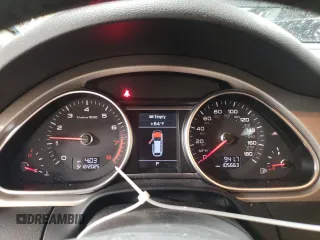 2015 Audi Q7 Premium with VIN WA1CGAFE0FD025722, listed as a Copart auction lot 48874585 with 105,663 mi miles and Salvage title. Bid and sale history available at DreamBid. Image 9.