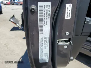 2022 Chrysler 300 S z VIN 2C3CCABG6NH154269, wystawiony jako Copart lot #50454985 z przebiegiem 50 538 mil mil oraz Szkoda całkowita • Salvage title. Historia ofert i sprzedaży dostępna na DreamBid. Obrazek 12.