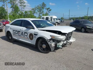 2017 Ford Police Interceptor z VIN 1FAHP2MK8HG123737, wystawiony jako IAAI lot #42128028 z przebiegiem 103 987 mil mil oraz . Historia ofert i sprzedaży dostępna na DreamBid. Obrazek 1.