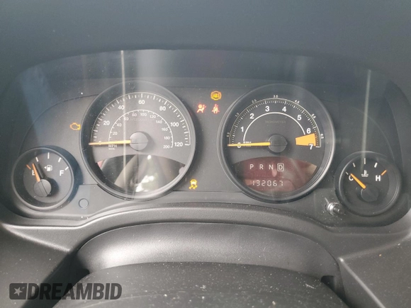 2016 Jeep Patriot Sport z VIN 1C4NJPBA9GD710860, wystawiony jako Copart lot #58269305 z przebiegiem 132 067 mil mil oraz Czysty tytuł • Clean title. Historia ofert i sprzedaży dostępna na DreamBid. Obrazek 9.