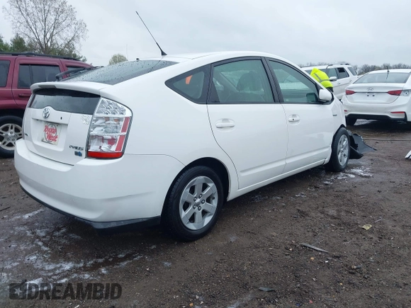 2007 Toyota Prius with VIN JTDKB20U373294200, listed as a IAAI auction lot 41990060 with 117,924 mi miles. Bid and sale history available at carsss.com. Image 4.