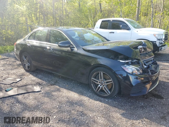 2018 Mercedes-Benz E 300 with VIN WDDZF4KB5JA377159, listed as a Copart auction lot 56728605 with 48,367 mi miles and Clean title. Bid and sale history available at DreamBid. Image 4.