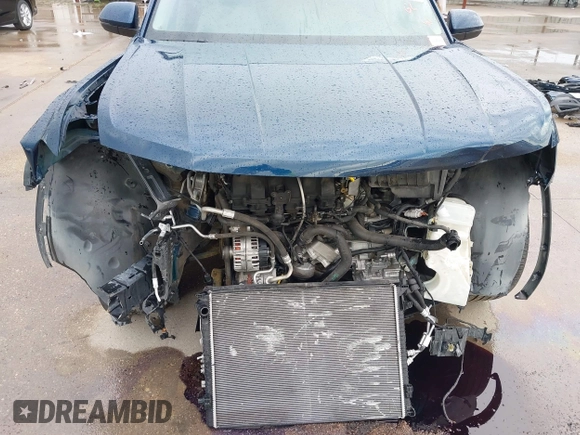 2019 Volkswagen Atlas SEL with VIN 1V2ER2CA9KC604299, listed as a IAAI auction lot 42472488 with 62,257 mi miles and . Bid and sale history available at DreamBid. Image 19.
