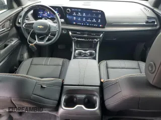 2025 Chevrolet Traverse with VIN 1GNERKRS3SJ128166, listed as a Copart auction lot 54423255 with 5,456 mi miles and Salvage title. Bid and sale history available at DreamBid. Image 8.