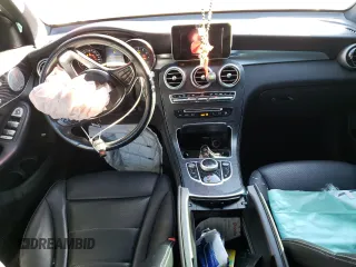 2018 Mercedes-Benz GLC with VIN WDC0G4KB9JV112411, listed as a Copart auction lot 68031742 with 38,637 mi miles. Bid and sale history available at carsss.com. Image 8.
