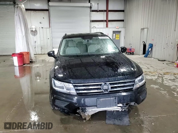 2021 Volkswagen Tiguan S z VIN 3VV0B7AX4MM015717, wystawiony jako Copart lot #55896295 z przebiegiem 78 821 mil mil oraz Szkoda całkowita • Salvage title. Historia ofert i sprzedaży dostępna na DreamBid. Obrazek 15.