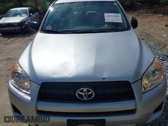 2010 Toyota RAV4 with VIN JTMJF4DV0A5023928, listed as a IAAI auction lot 42027029 with 211,340 mi miles. Bid and sale history available at carsss.com. Image 6.