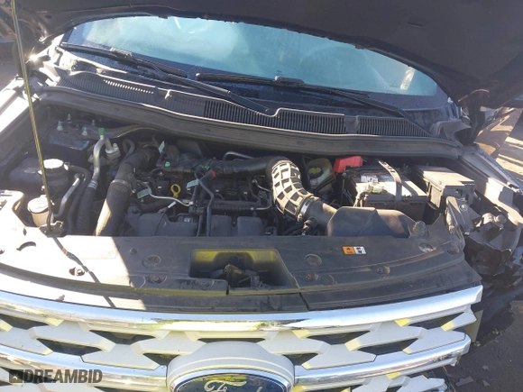 2019 Ford Explorer XLT with VIN 1FM5K7DH5KGB51334, listed as a IAAI auction lot 41436521 with 120,909 mi miles. Bid and sale history available at carsss.com. Image 10.