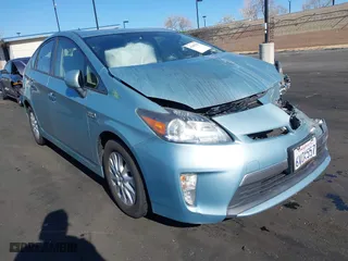 2012 Toyota Prius Plug-In with VIN JTDKN3DP9C3005249, listed as a IAAI auction lot 41991781 with 1 mi miles. Bid and sale history available at carsss.com. Image 1.