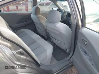 2004 Nissan Altima S with VIN 1N4AL11D44C168527, listed as a IAAI auction lot 41320562 with 94,803 mi miles. Bid and sale history available at carsss.com. Image 8.