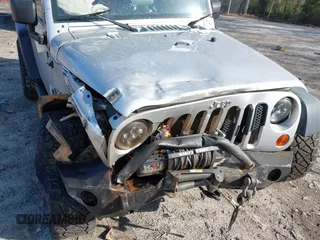 2009 Jeep Wrangler X с VIN 1J4FA24169L730300, выставлен на аукционе IAAI как лот 41920072 с пробегом 112 224 миль миль и . История ставок и продаж доступна на DreamBid. Изображение 6.