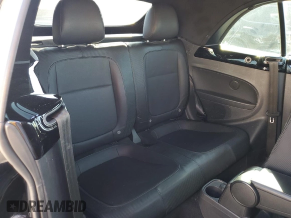 2015 Volkswagen Beetle with VIN 3VW5A7AT4FM813008, listed as a Copart auction lot 87399474 with 111,829 mi miles and Salvage Title. Bid and sale history available at DreamBid. Image 10.