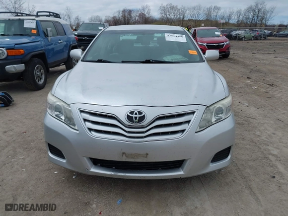 2011 Toyota Camry LE with VIN 4T1BF3EK6BU184807, listed as a IAAI auction lot 42054980 with 212,823 mi miles. Bid and sale history available at carsss.com. Image 12.