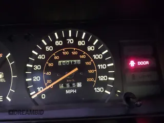1990 Toyota Camry z VIN JT2SV21E5L3398379, wystawiony jako IAAI lot #41699413 z przebiegiem 100 136 mil mil oraz . Historia ofert i sprzedaży dostępna na DreamBid. Obrazek 14.