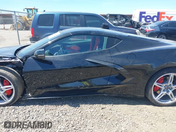 2020 Chevrolet Corvette 3LT with VIN 1G1Y82D46L5116954, listed as a IAAI auction lot 39008676 with 8,980 mi miles. Bid and sale history available at carsss.com. Image 15.
