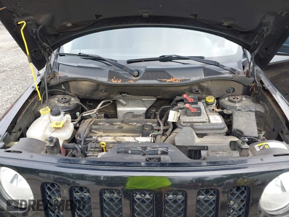 2016 Jeep Patriot Sport with VIN 1C4NJPBA4GD806542, listed as a IAAI auction lot 42130045 with 93,604 mi miles and . Bid and sale history available at DreamBid. Image 10.