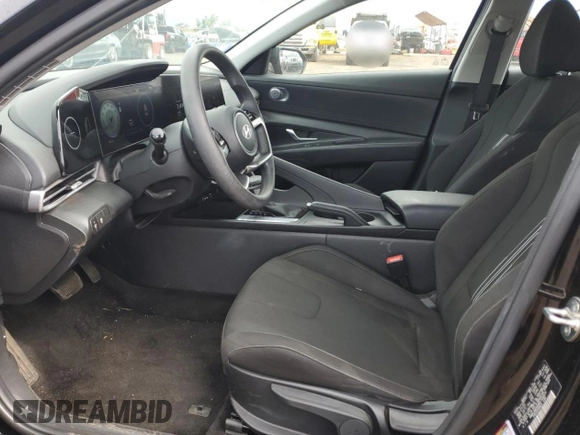 2024 Hyundai Elantra SEL with VIN KMHLM4DG0RU704524, listed as a Copart auction lot 53570285 with 14,045 mi miles and Salvage Title. Bid and sale history available at carsss.com. Image 7.