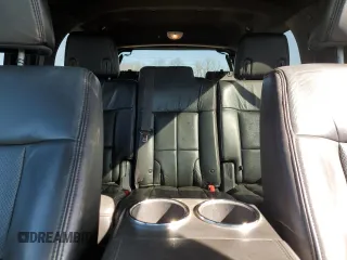 2010 Lincoln Navigator z VIN 5LMJJ2J57AEJ06191, wystawiony jako Copart lot #49532805 z przebiegiem 198 206 mil mil oraz Czysty tytuł • Clean title. Historia ofert i sprzedaży dostępna na DreamBid. Obrazek 10.