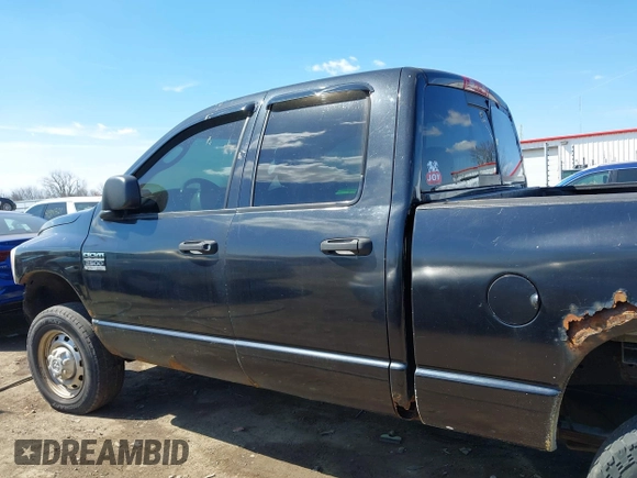 2007 Dodge Ram 2500 SLT with VIN 1D7KS28D27J502735, listed as a IAAI auction lot 41880179 with 368,304 mi miles. Bid and sale history available at carsss.com. Image 15.