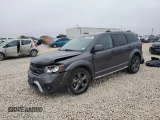2015 Dodge Journey Crossroad z VIN 3C4PDCGB5FT530357, wystawiony jako Copart lot #83828034 z przebiegiem 95 370 mil mil oraz Czysty tytuł • Clean title. Historia ofert i sprzedaży dostępna na DreamBid. Obrazek 1.