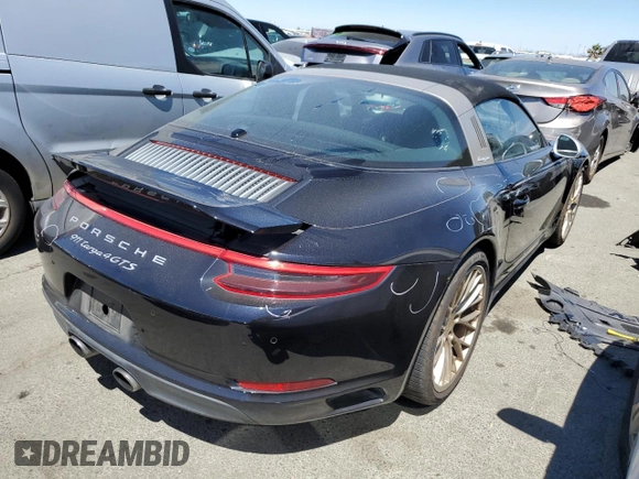 2019 Porsche 911 4S with VIN WP0BB2A99KS126019, listed as a Copart auction lot 60111334 with 25,012 mi miles and Salvage Title. Bid and sale history available at DreamBid. Image 3.
