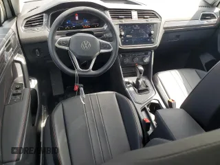 2024 Volkswagen Tiguan с VIN 3VVTB7AX9RM217926, выставлен на аукционе Copart как лот 59996135 с пробегом 3 941 миль миль и Чистый • Clean title. История ставок и продаж доступна на DreamBid. Изображение 8.