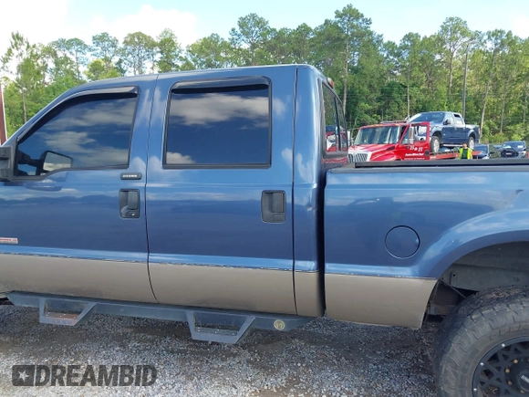 2004 Ford F-250 XL with VIN 1FTNW21P44EB35163, listed as a IAAI auction lot 42489245 with 319,621 mi miles and . Bid and sale history available at DreamBid. Image 14.