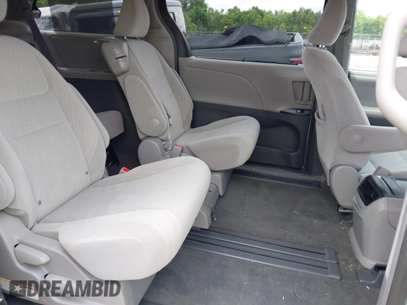 2017 Toyota Sienna LE Auto Access Seat with VIN 5TDKZ3DC5HS831376, listed as a IAAI auction lot 42508517 with 80,560 mi miles and . Bid and sale history available at DreamBid. Image 8.