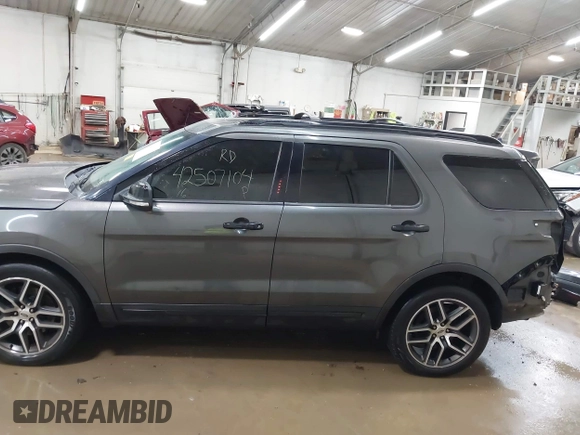 2016 Ford Explorer Sport с VIN 1FM5K8GT9GGB60311, выставлен на аукционе IAAI как лот 42507104 с пробегом 121 776 миль миль и . История ставок и продаж доступна на DreamBid. Изображение 15.