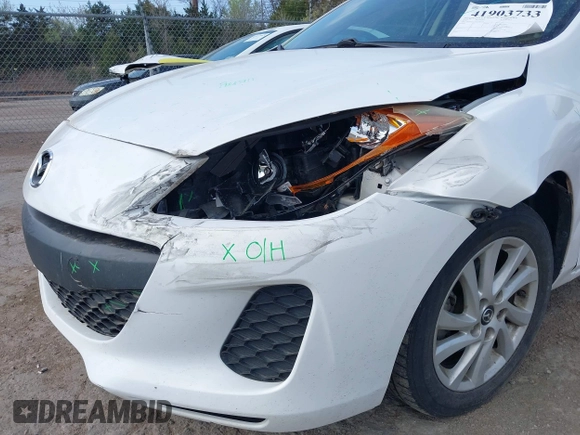 2013 Mazda 3 i Touring with VIN JM1BL1L72D1781733, listed as a IAAI auction lot 41903733 with 138,286 mi miles and . Bid and sale history available at carsss.com. Image 6.