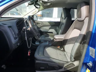 2019 Chevrolet Colorado z VIN 1GCHSDEN0K1133444, wystawiony jako Copart lot #74676744 z przebiegiem 38 790 mil mil oraz Nie do naprawy • Non repairable. Historia ofert i sprzedaży dostępna na DreamBid. Obrazek 7.