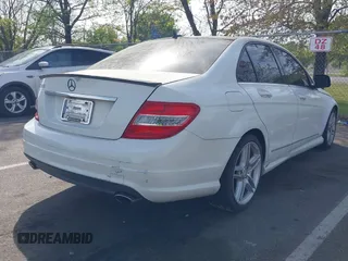 2009 Mercedes-Benz C-Class 3.5L Sport with VIN WDDGF56X69R055050, listed as a IAAI auction lot 42105231 with 146,186 mi miles. Bid and sale history available at carsss.com. Image 4.