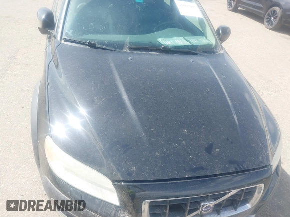 2008 Volvo XC70 with VIN YV4BZ982X81014600, listed as a IAAI auction lot 41905997 with 132,842 mi miles and . Bid and sale history available at DreamBid. Image 6.