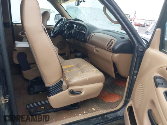 1999 Dodge 1500 with VIN 3B7HF13Z4XM579695, listed as a IAAI auction lot 41795036 with 117,785 mi miles and . Bid and sale history available at DreamBid. Image 5.