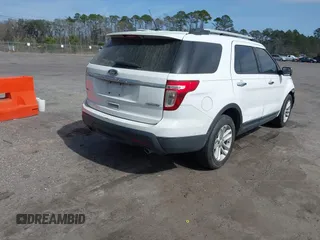 2014 Ford Explorer XLT with VIN 1FM5K7D84EGB49627, listed as a IAAI auction lot 41582760 with 212,657 mi miles and . Bid and sale history available at DreamBid. Image 4.