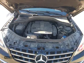 2014 Mercedes-Benz M with VIN 4JGDA5HB9EA351147, listed as a IAAI auction lot 41364737 with 106,723 mi miles. Bid and sale history available at carsss.com. Image 10.