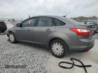 2013 Ford Focus SE z VIN 1FADP3F24DL306944, wystawiony jako Copart lot #47804695 z przebiegiem 170 423 mil mil oraz Nie do naprawy • Non repairable. Historia ofert i sprzedaży dostępna na DreamBid. Obrazek 2.