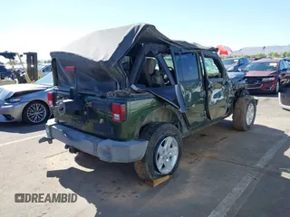 2007 Jeep Wrangler Unlimited X with VIN 1J4GA39107L186926, listed as a IAAI auction lot 42094175 with 191,810 mi miles and . Bid and sale history available at DreamBid. Image 4.