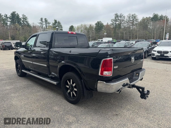 2016 Ram 1500 Laramie z VIN 1C6RR7VM9GS143262, wystawiony jako Copart lot #55879855 z przebiegiem 159 920 mil mil oraz Czysty tytuł • Clean title. Historia ofert i sprzedaży dostępna na DreamBid. Obrazek 3.