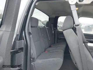 2008 Chevrolet Silverado 1500 LT w/1LT with VIN 2GCEK19J281268775, listed as a IAAI auction lot 41747944 with 162,530 mi miles. Bid and sale history available at carsss.com. Image 8.
