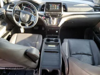 2018 Honda Odyssey Elite with VIN 5FNRL6H98JB087489, listed as a Copart auction lot 51930205 with 149,595 mi miles and Salvage Title. Bid and sale history available at DreamBid. Image 8.