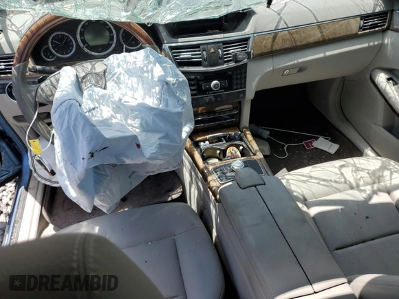 2011 Mercedes-Benz E 350 Luxury with VIN WDDHF5GBXBA394230, listed as a Copart auction lot 56366595 with Not provided miles and Salvage title. Bid and sale history available at DreamBid. Image 8.
