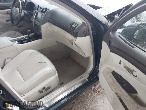2007 Lexus LS 460 z VIN JTHBL46F275041387, wystawiony jako IAAI lot #42417384 z przebiegiem 154 787 mil mil oraz . Historia ofert i sprzedaży dostępna na DreamBid. Obrazek 5.