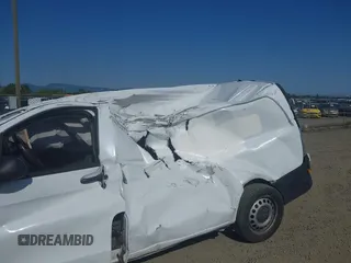 2017 Mercedes-Benz Metris Cargo z VIN WD3PG2EA5H3224490, wystawiony jako IAAI lot #42001238 z przebiegiem 71 869 mil mil oraz . Historia ofert i sprzedaży dostępna na DreamBid. Obrazek 17.