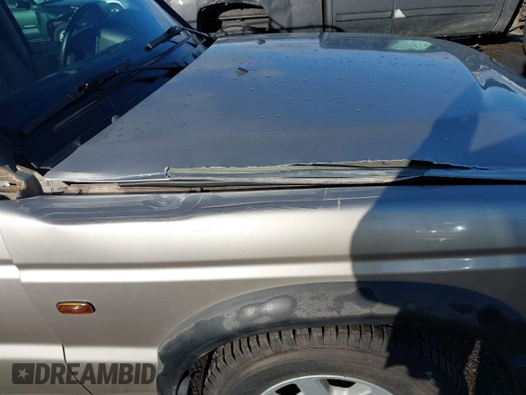 2003 Land Rover Discovery with VIN SALTL164X3A811039, listed as a IAAI auction lot 41142227 with Not Provided miles and . Bid and sale history available at DreamBid. Image 6.